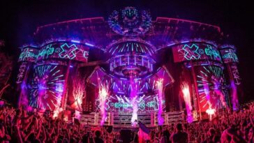 What Do I Wear to a Club Event vs a Rave or Festival