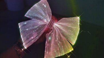 Fiber optic fabric pearl hairpin