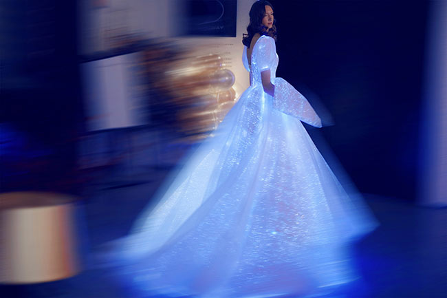 The Latest Trends in Wedding Dresses A Guide to Modern Bridal Fashion